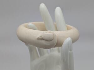Vintage Laurel Burch Carved Cream Resin Bird Bangle 7.5" Chunky Wide